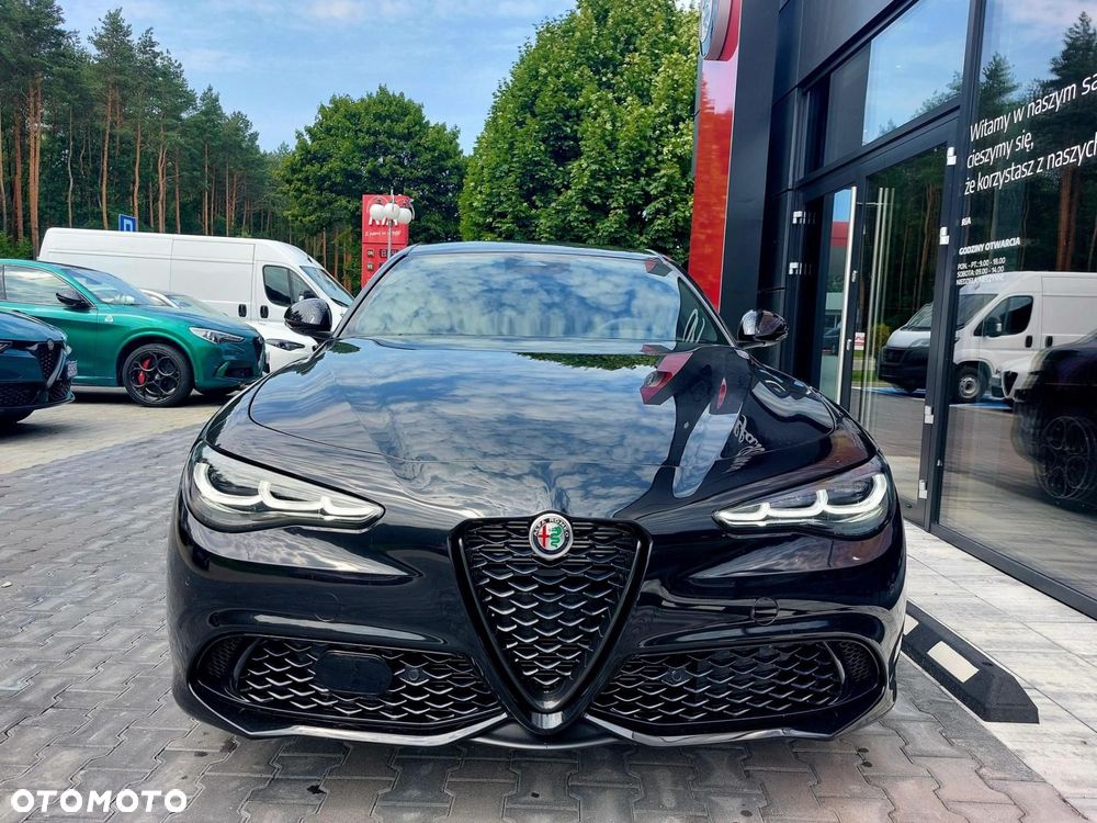 Alfa Romeo Giulia 2.2 D Turbo Veloce Q4 - 5