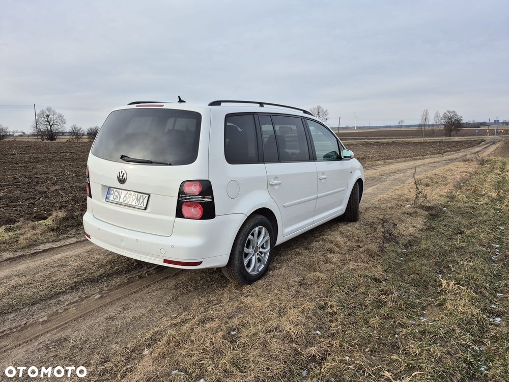 Volkswagen Touran 1.4 TSI R-Line Edition - 4