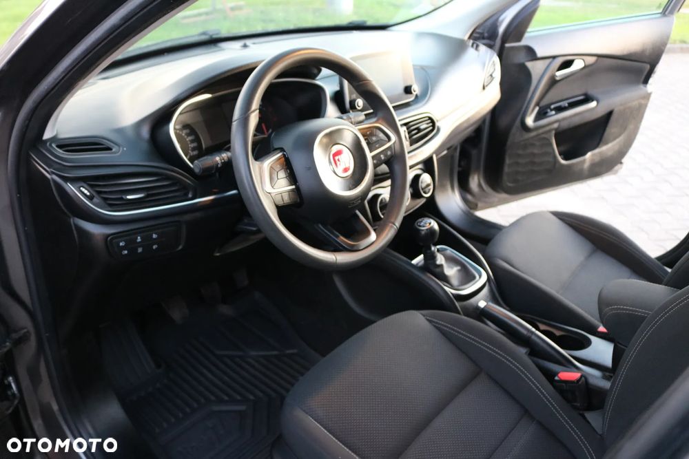 Fiat Tipo - 31