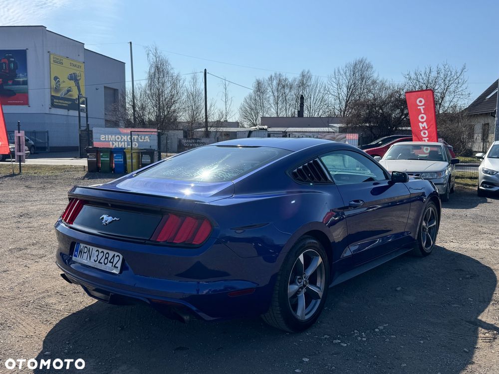 Ford Mustang 2.3 EcoBoost - 19