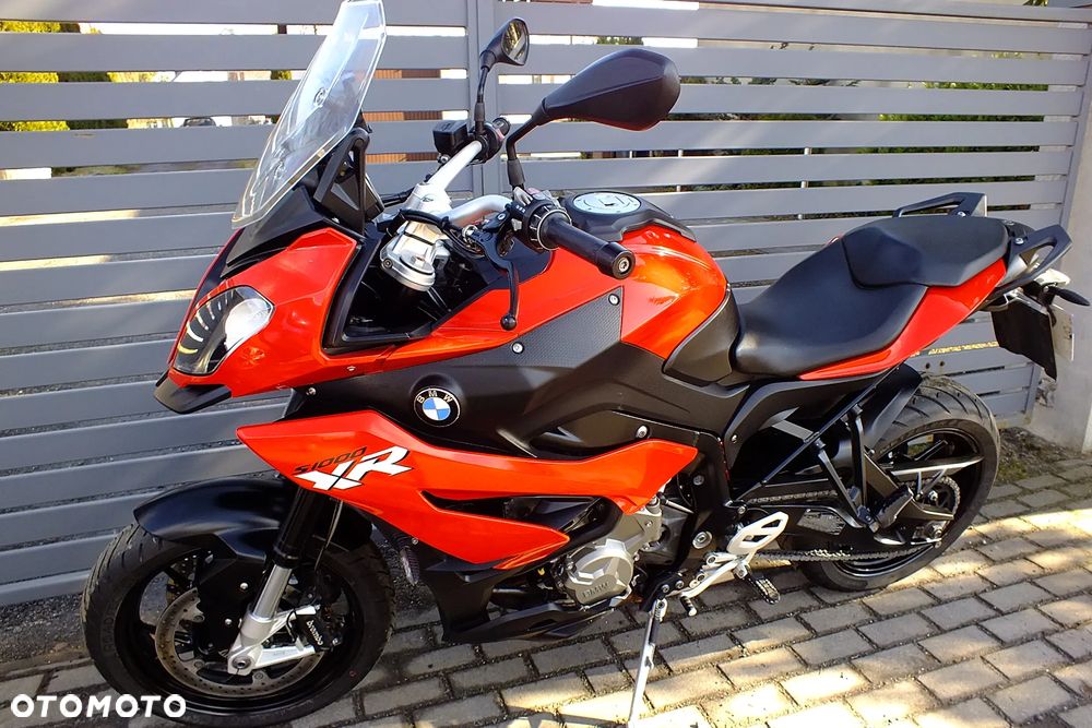 BMW XR - 10