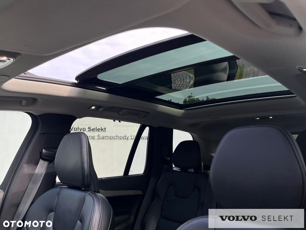 Volvo XC 90 - 16