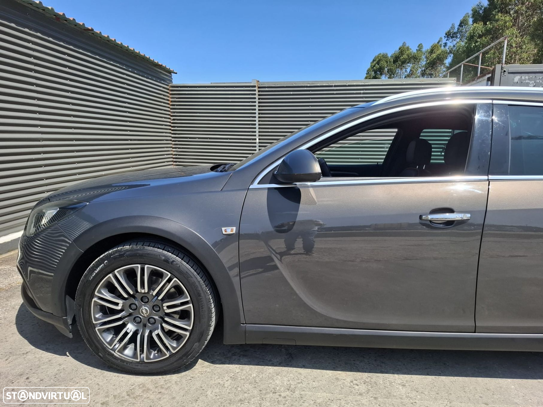 Opel Insignia Country Tourer 2.0 CDTi AWD S/S - 12
