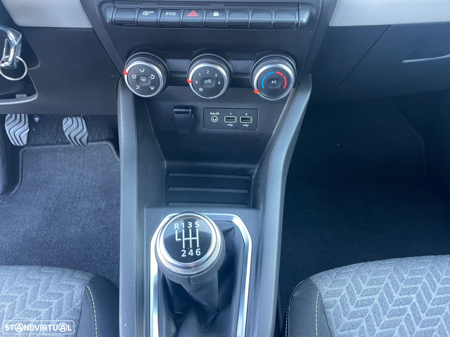 Renault Clio 1.0 TCe Intens - 28