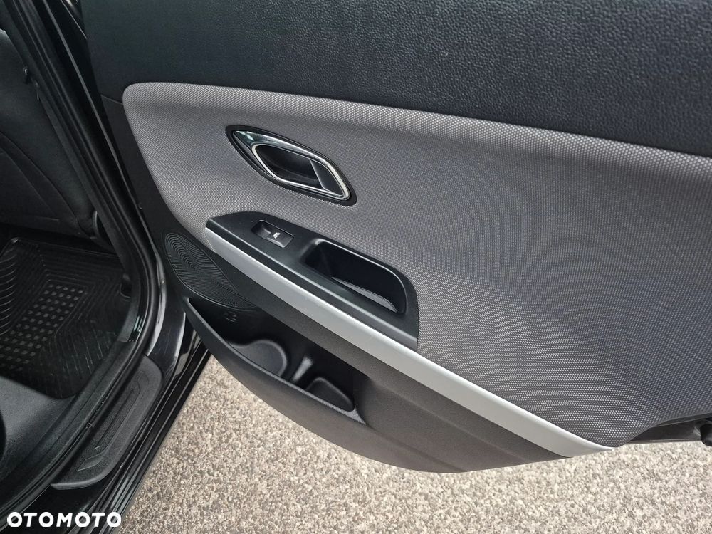 Kia Ceed 1.6 GDI Business Line - 14