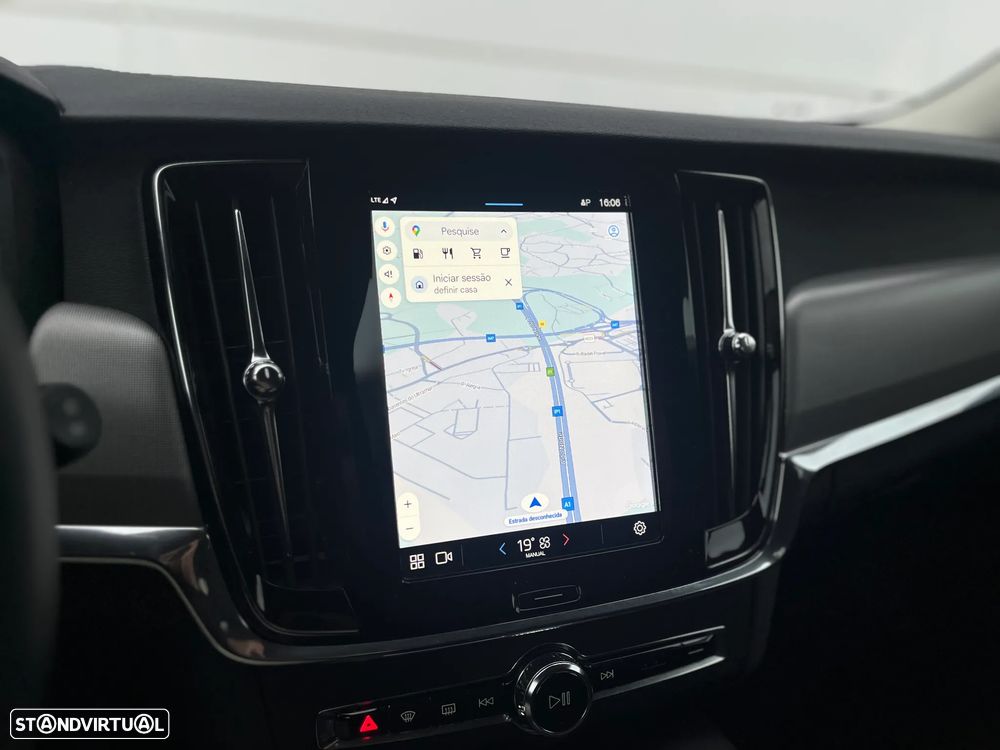 Volvo V90 2.0 B4 Core - 27
