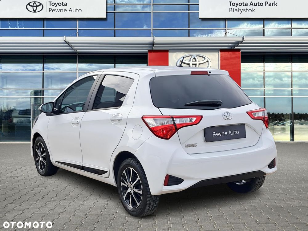 Toyota Yaris 1.5 Premium CVT - 3