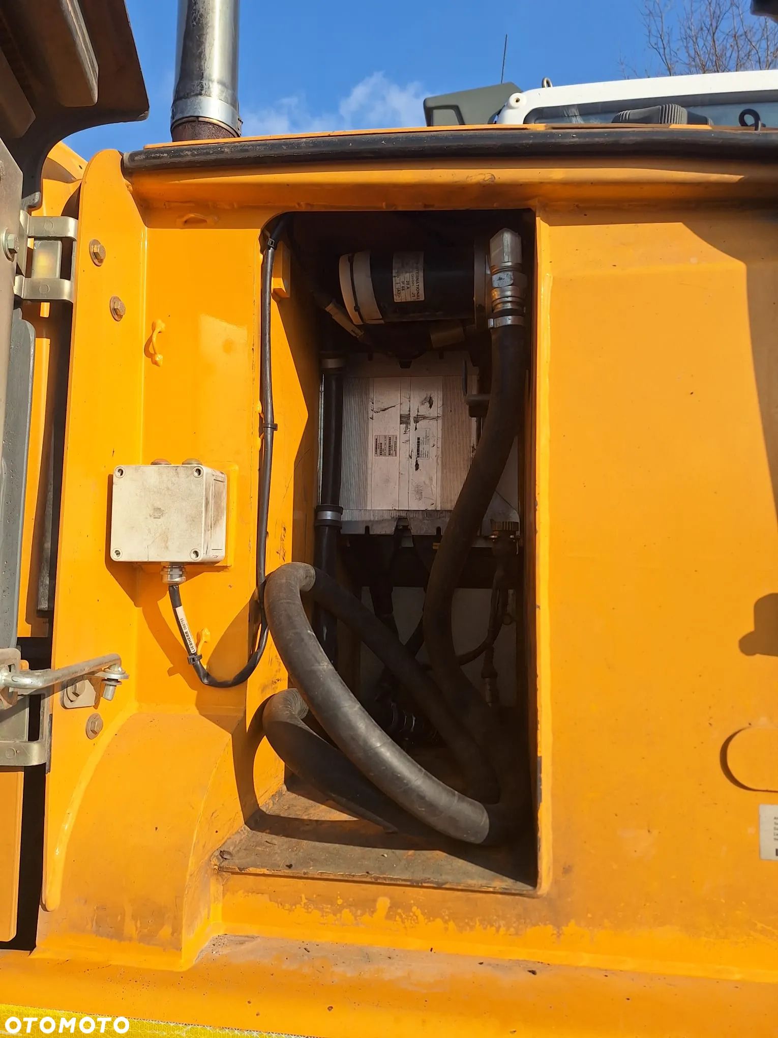 JCB Hydradig - 18