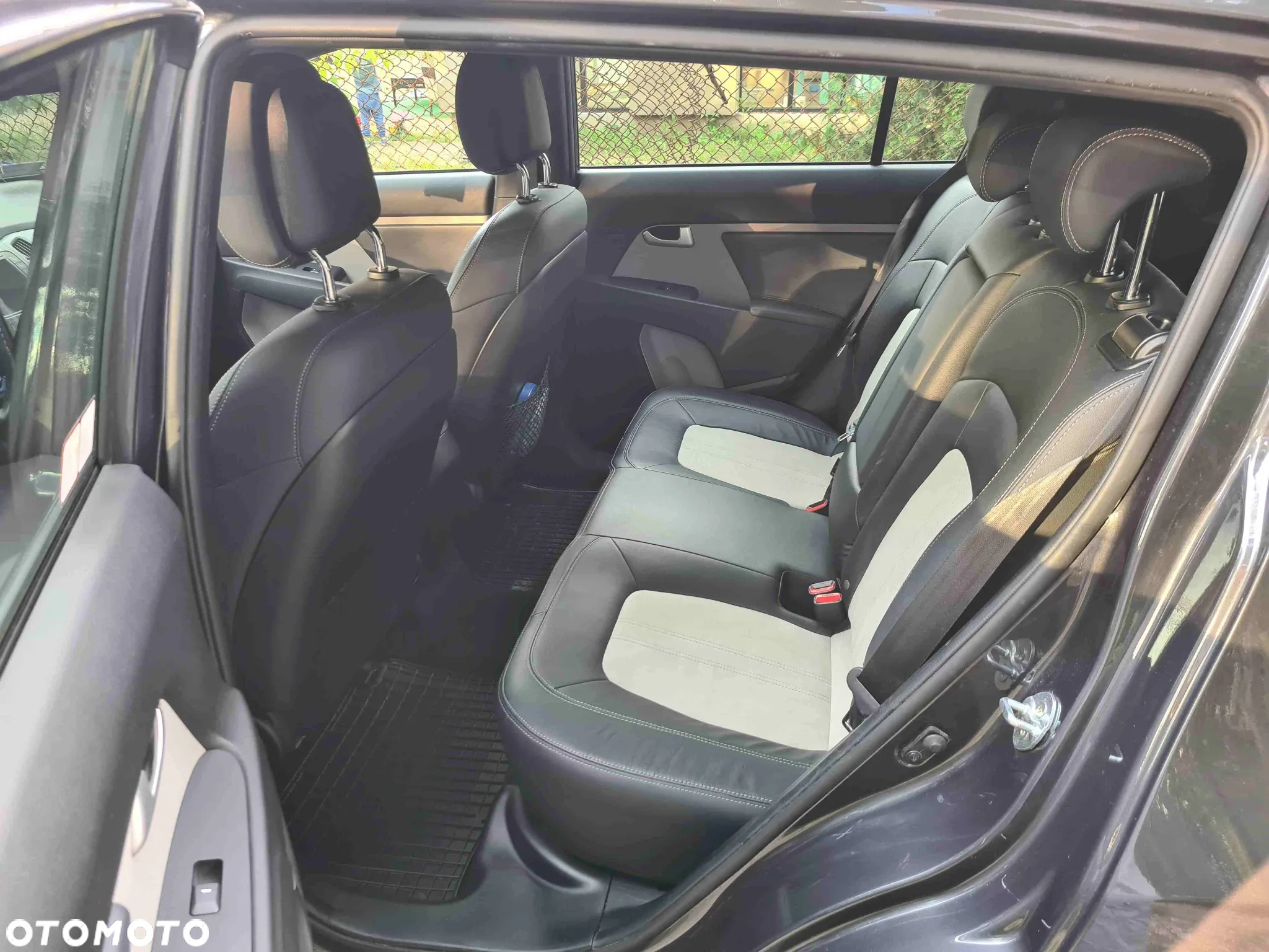 Kia Sportage 1.6 GDI Business Line L 2WD - 5
