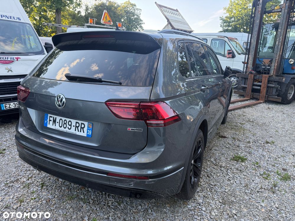 Volkswagen Tiguan 2.0 TDI SCR 4MotION DSG R-Line - 7