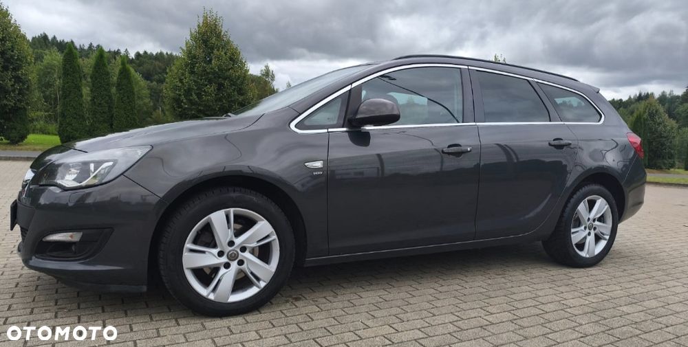 Opel Astra 2014 photo 4
