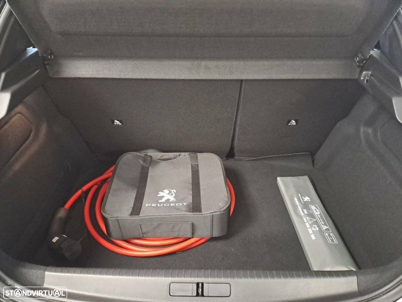 Peugeot e-208 50 kWh Active Pack - 6