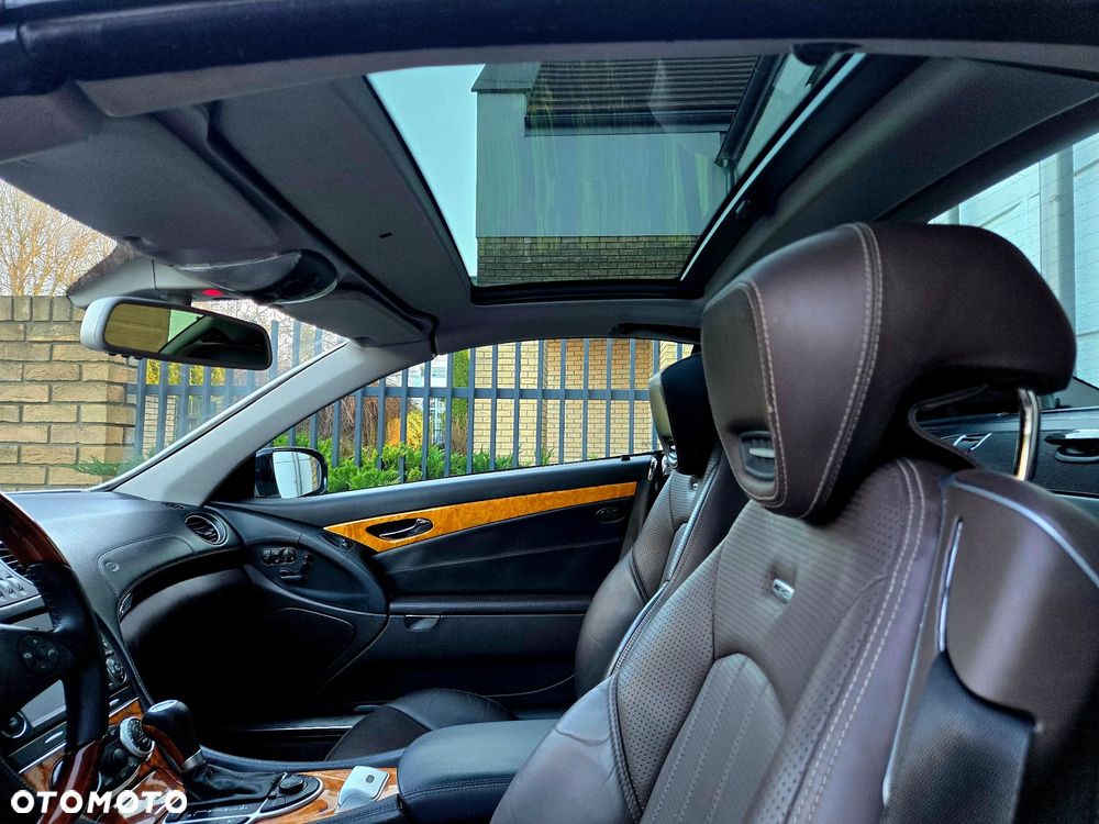 Mercedes-Benz SL 500 7G-TRONIC Night Edition - 8