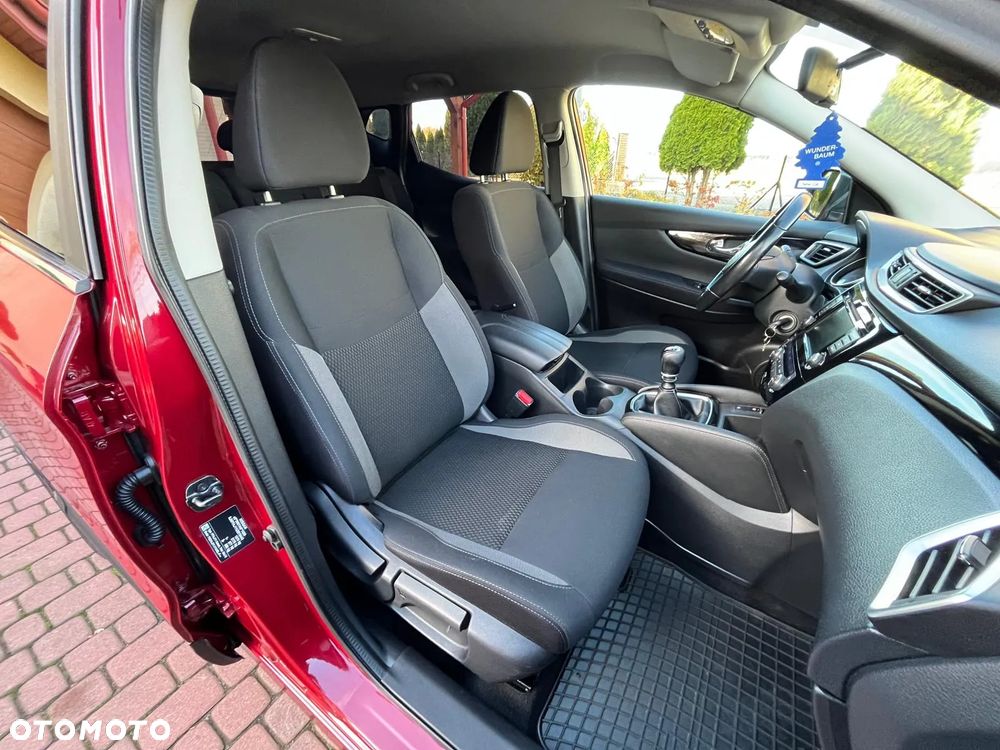 Nissan Qashqai 1.3 DIG-T Acenta EU6d - 25