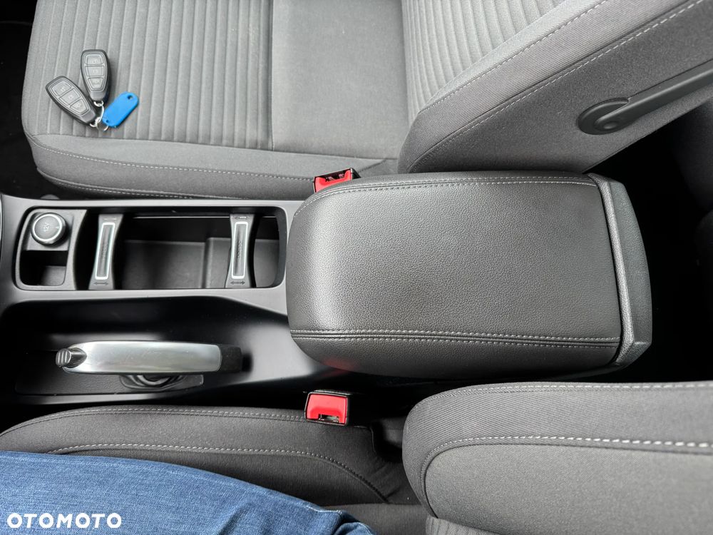 Ford C-MAX 1.0 EcoBoost Start-Stopp-System Titanium - 23