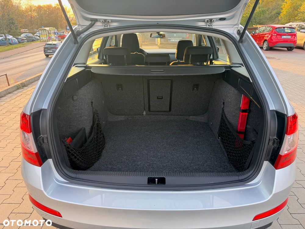 Skoda Octavia 2.0 TDI Ambition EU6 - 13