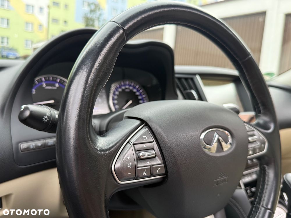 Infiniti Q50 2.2d Premium - 15