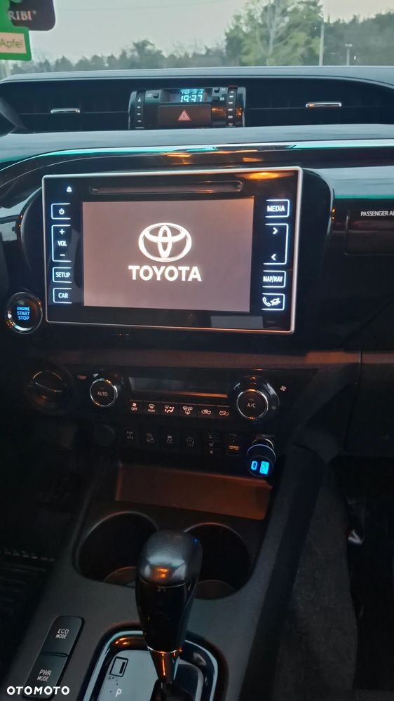 Toyota Hilux 2.4 D-4D Double Cab Selection 50 4x4 - 14