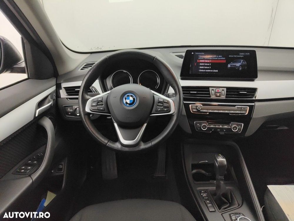 BMW X1 xDrive25e AT PHEV - 6