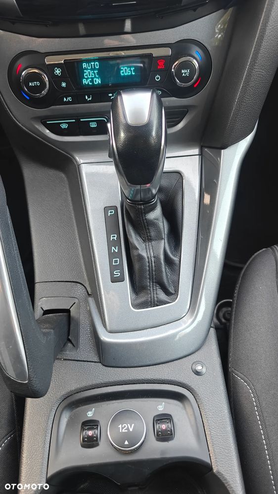Ford Focus - 25
