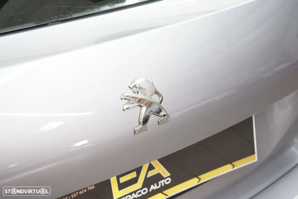 Peugeot 308 SW - 13