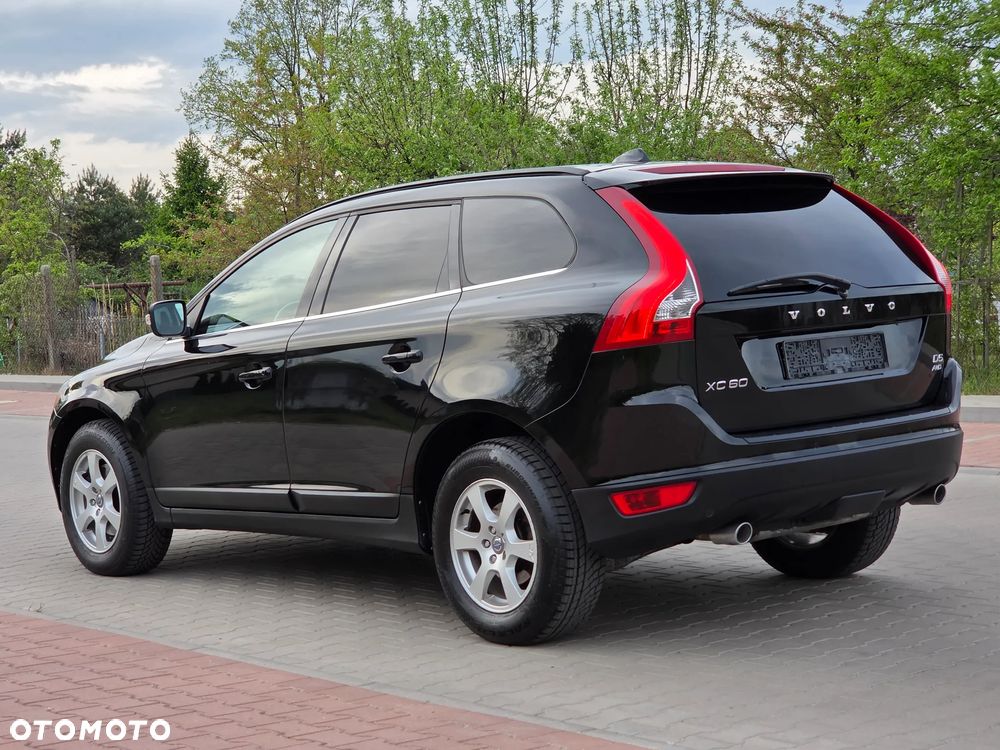 Volvo XC 60 D5 AWD Edition Pro - 15