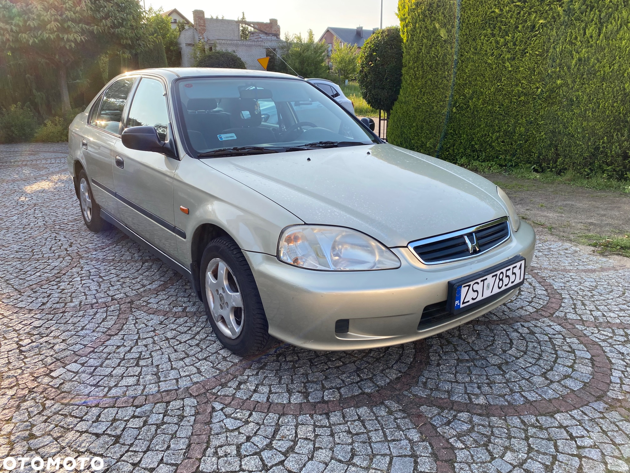 Honda Civic 1.4i SR - 3