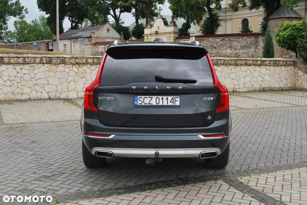 Volvo XC 90 D5 AWD Inscription 7os - 33