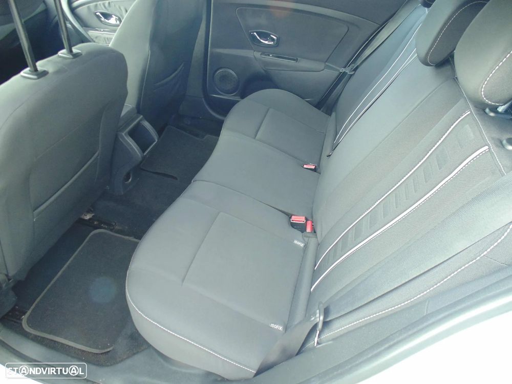 Renault Mégane Sport Tourer 1.5 dCi Luxe SS - 15