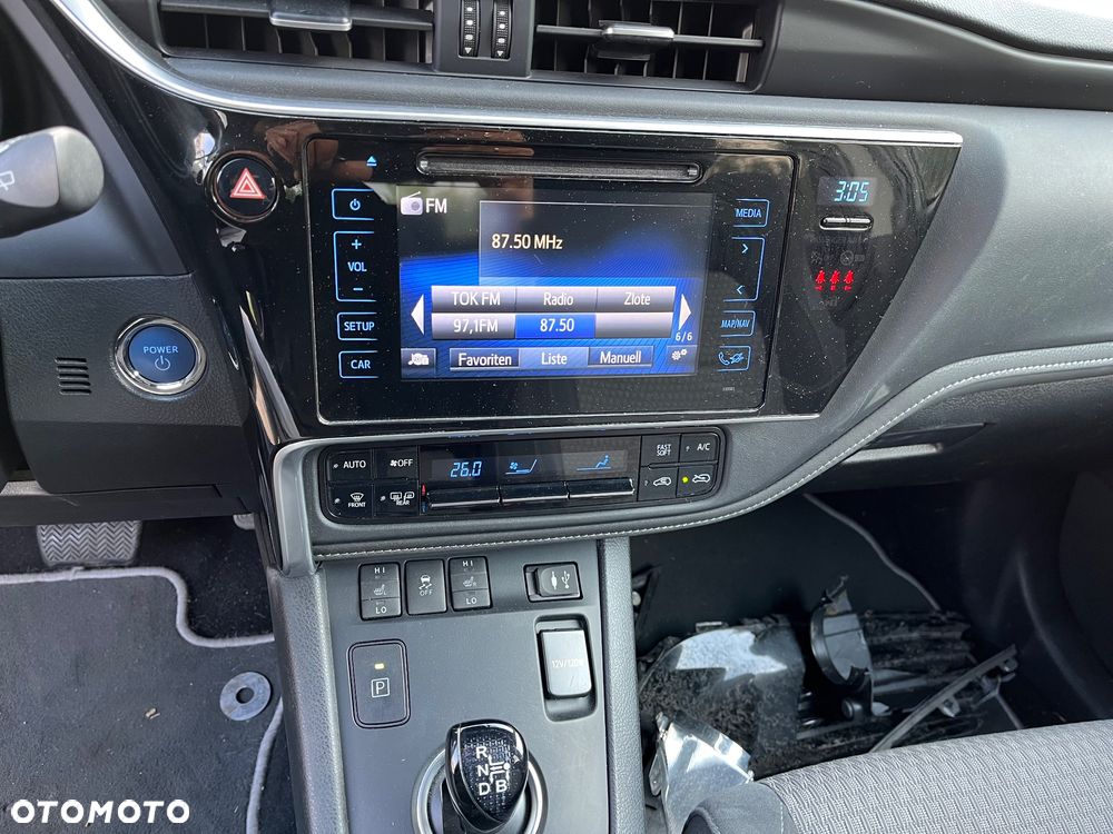Toyota Auris 1.8 HSD Luna - 15