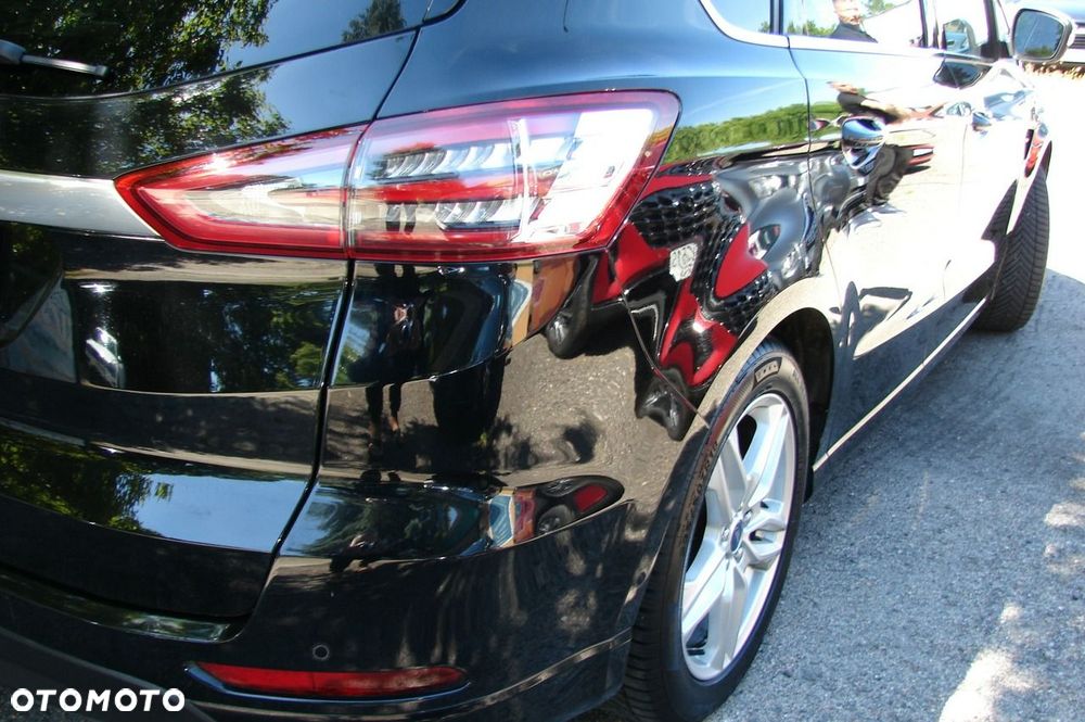 Ford S-Max - 22