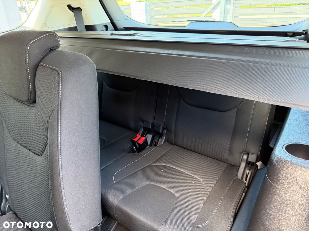 Ford S-Max 2.0 EcoBlue Titanium - 11