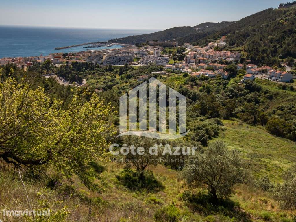 Terreno com moradias para recuperar - Sesimbra, Castelo - Grande imagem: 3/39
