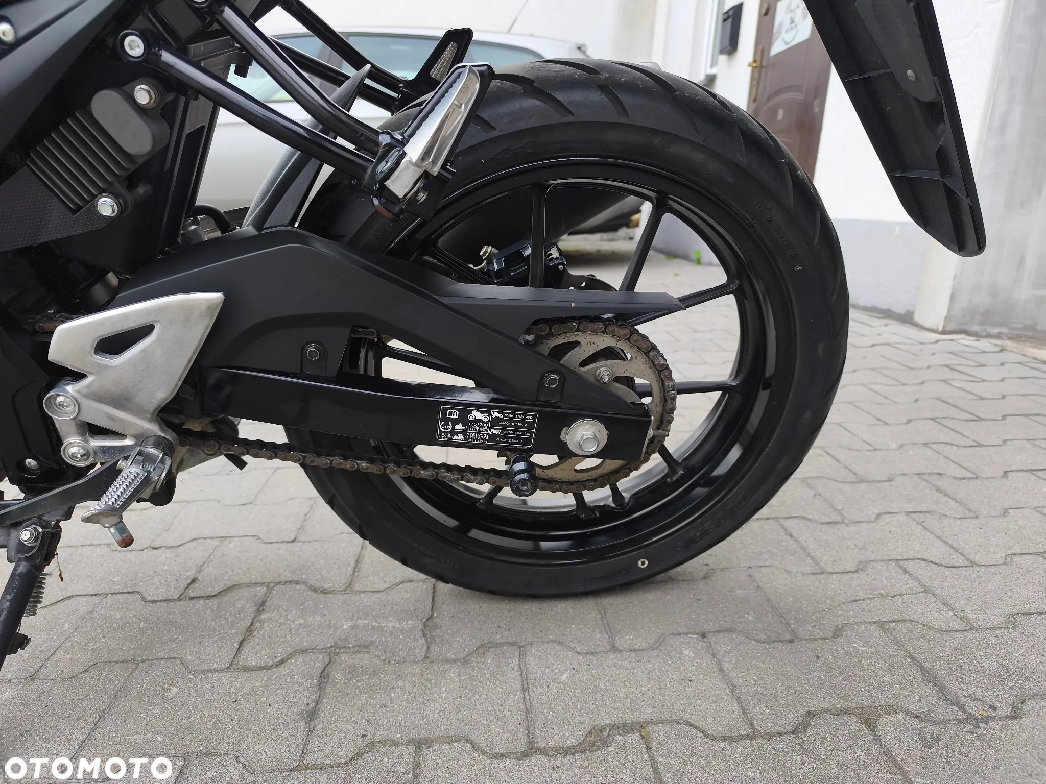 Suzuki GSX-R - 16