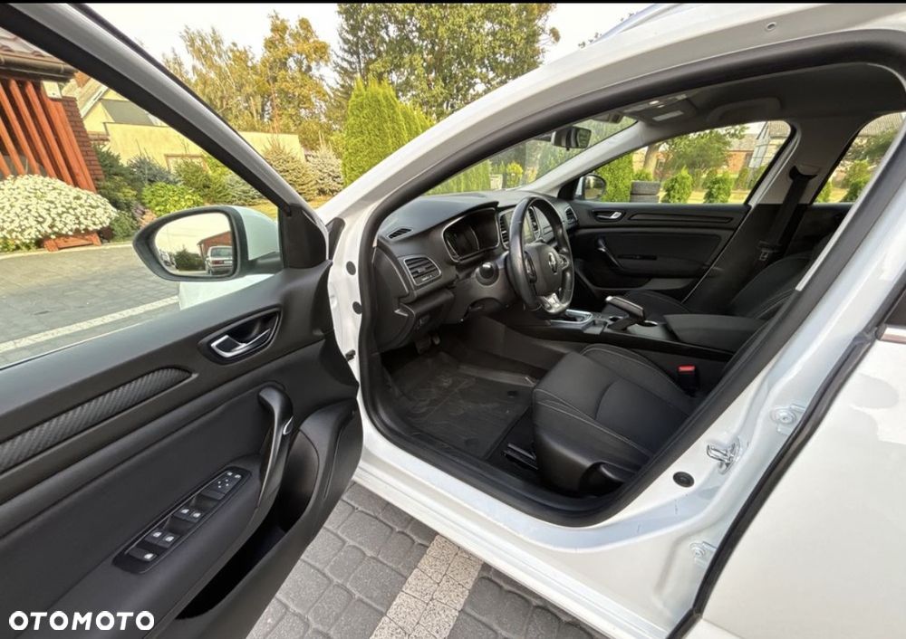 Renault Megane ENERGY dCi 110 EDC GT LINE - 12