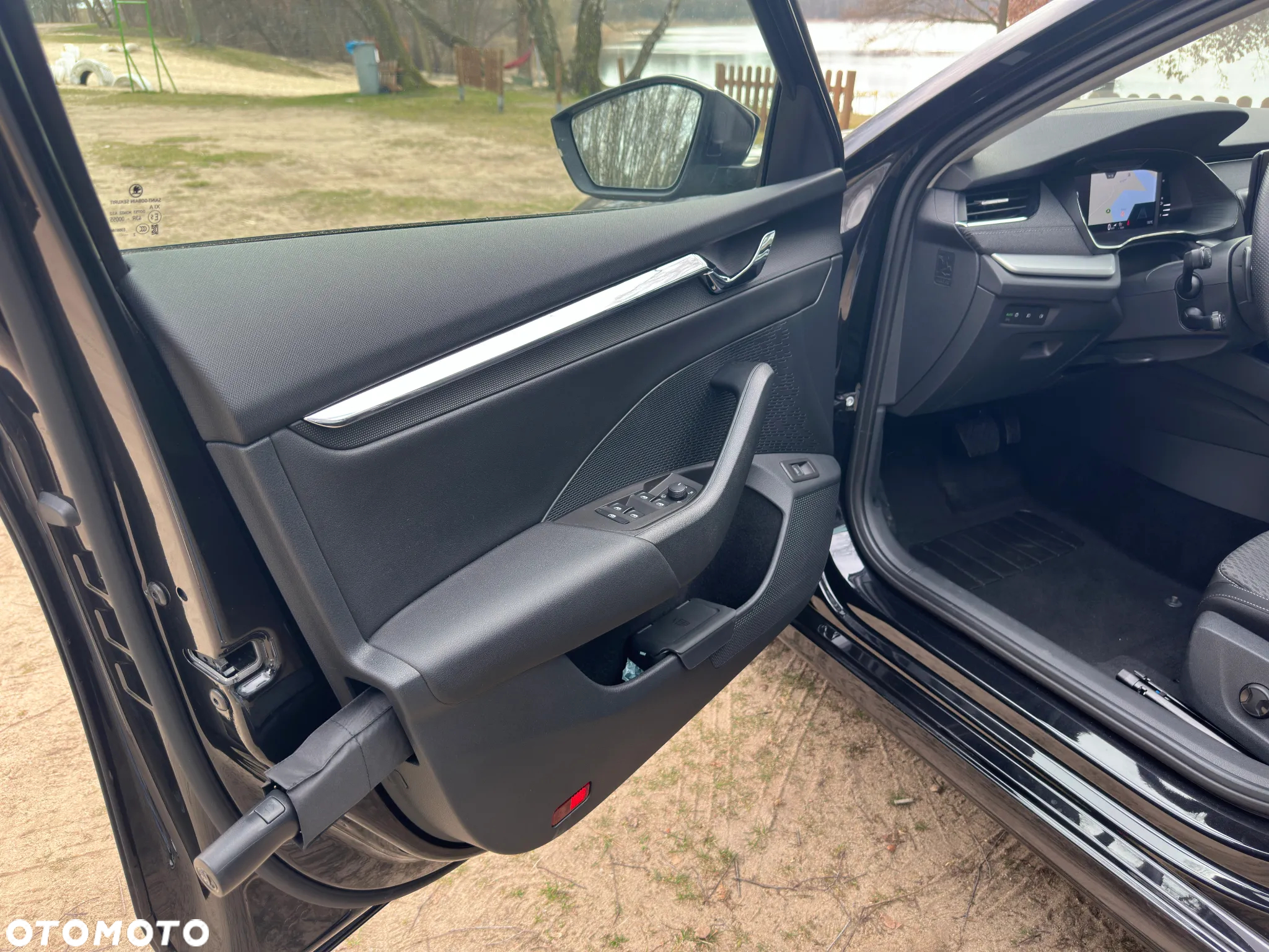 Skoda Octavia 2.0 TDI Ambition DSG - 24