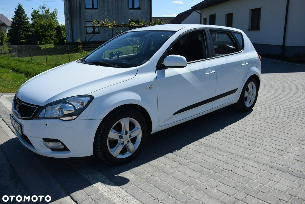 Kia Ceed 1.4 CVVT Spirit - 5