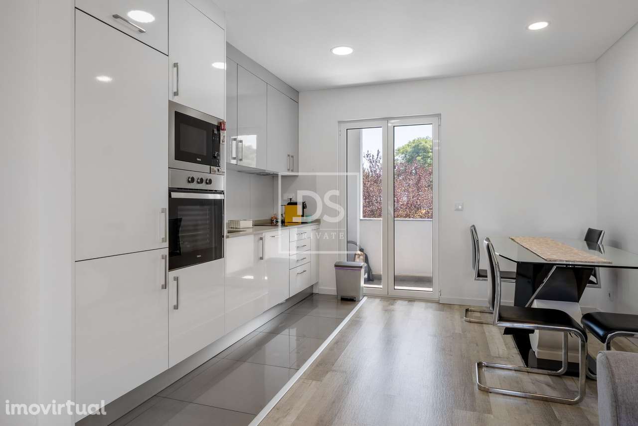 Andar de Moradia Bi-Familiar  T2+1 no Seixal – Conforto, Modernidade e - Grande imagem: 4/24