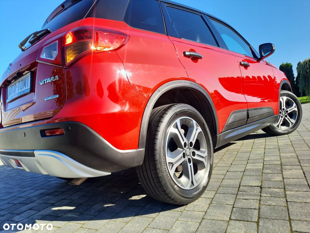Suzuki Vitara 1.6 Premium 4WD - 28