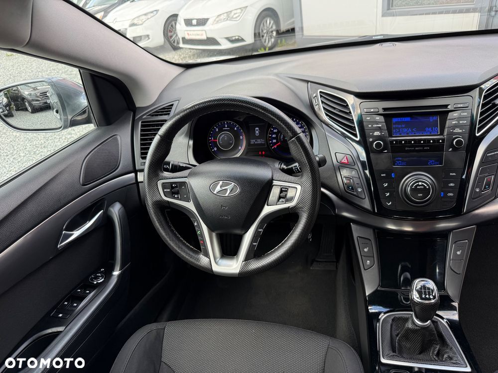 Hyundai i40 Kombi 1.7 CRDi Style - 11