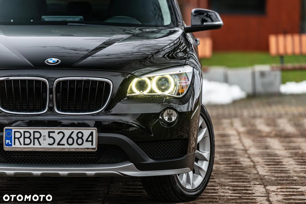 BMW X1 xDrive18d Sport Line - 11