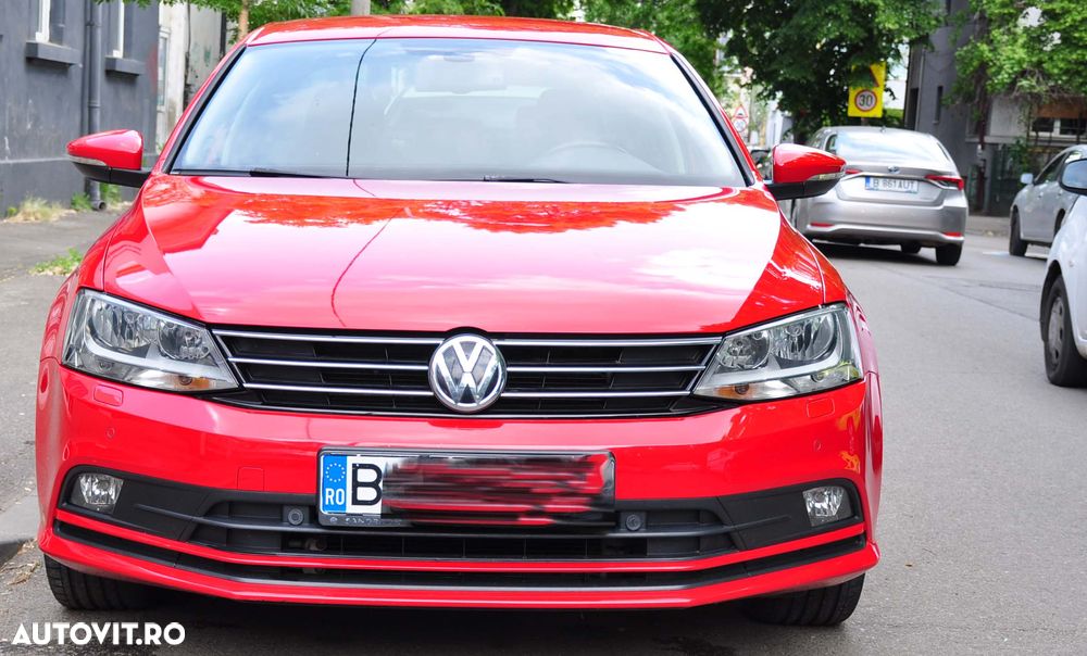 Volkswagen Jetta 1.2 TSI Comfortline - 2