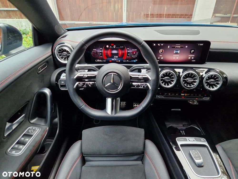 Mercedes-Benz CLA 200 mHEV AMG Line 7G-DCT - 12