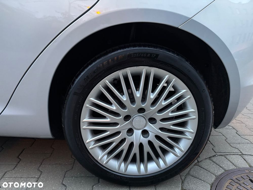 Alfa Romeo Giulietta 1.4 TB Distinctive - 20