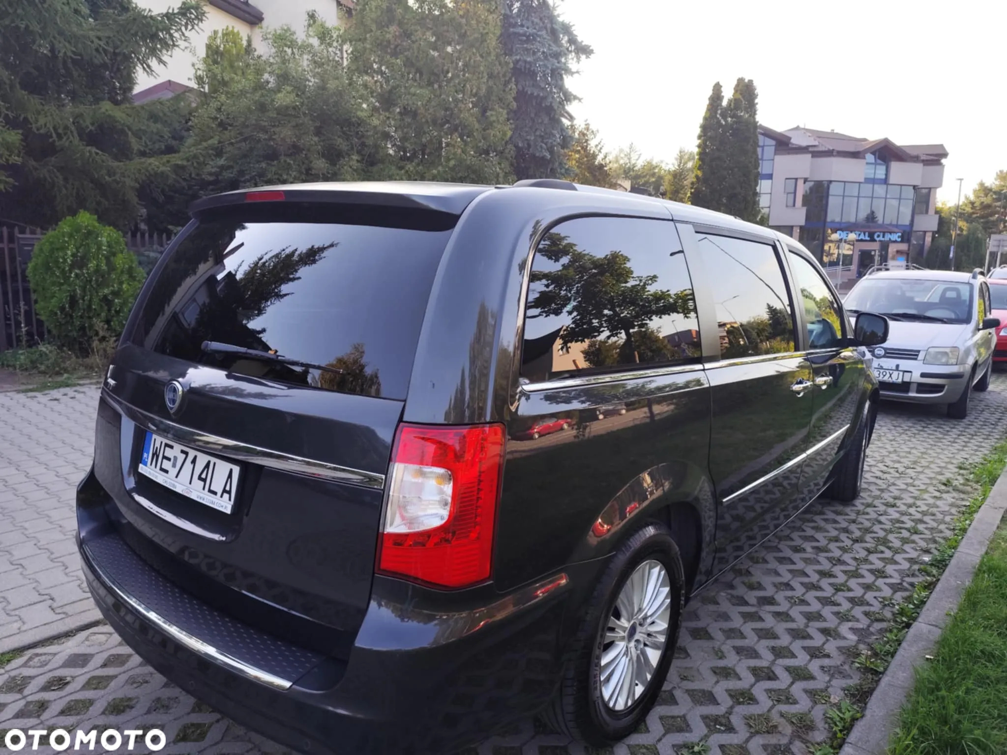 Lancia Voyager - 7