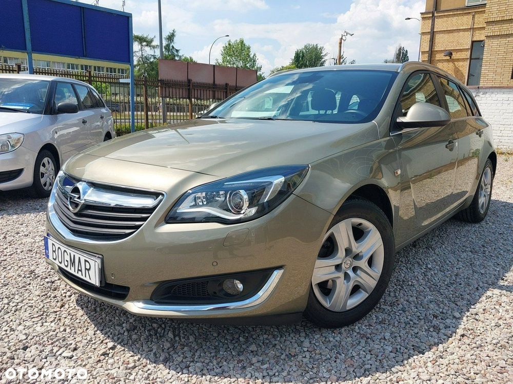 Opel Insignia - 11
