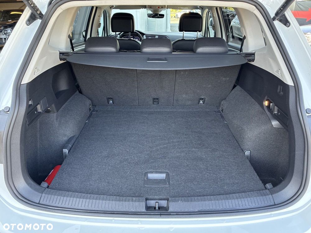 Volkswagen Tiguan Allspace 1.5 TSI EVO Life DSG - 26