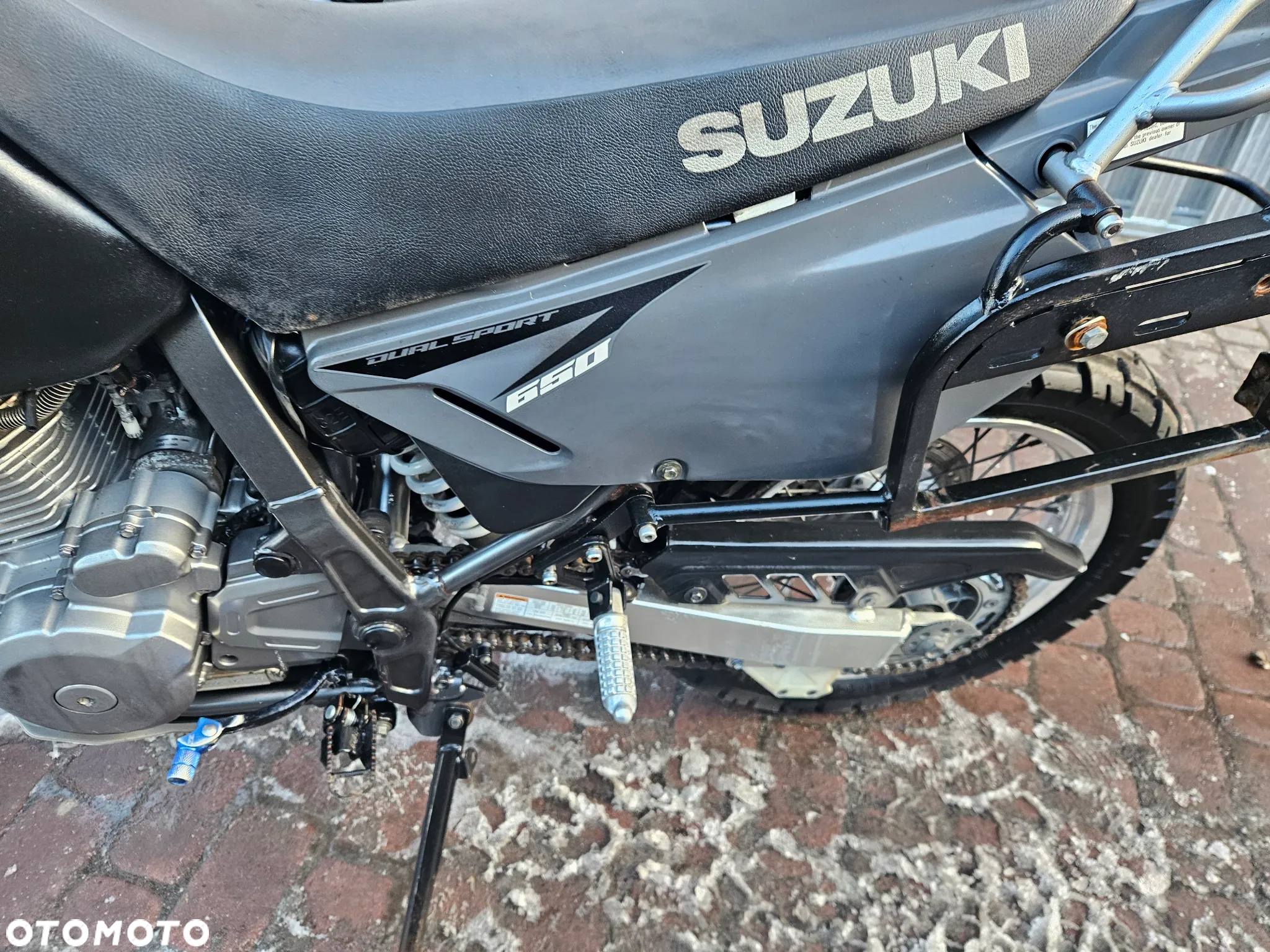 Suzuki DR - 8