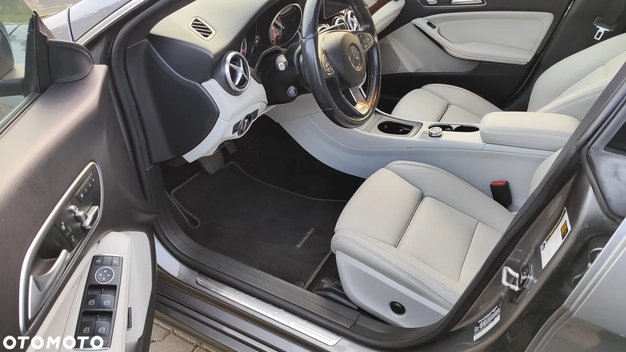 Mercedes-Benz CLA 250 4-Matic - 10