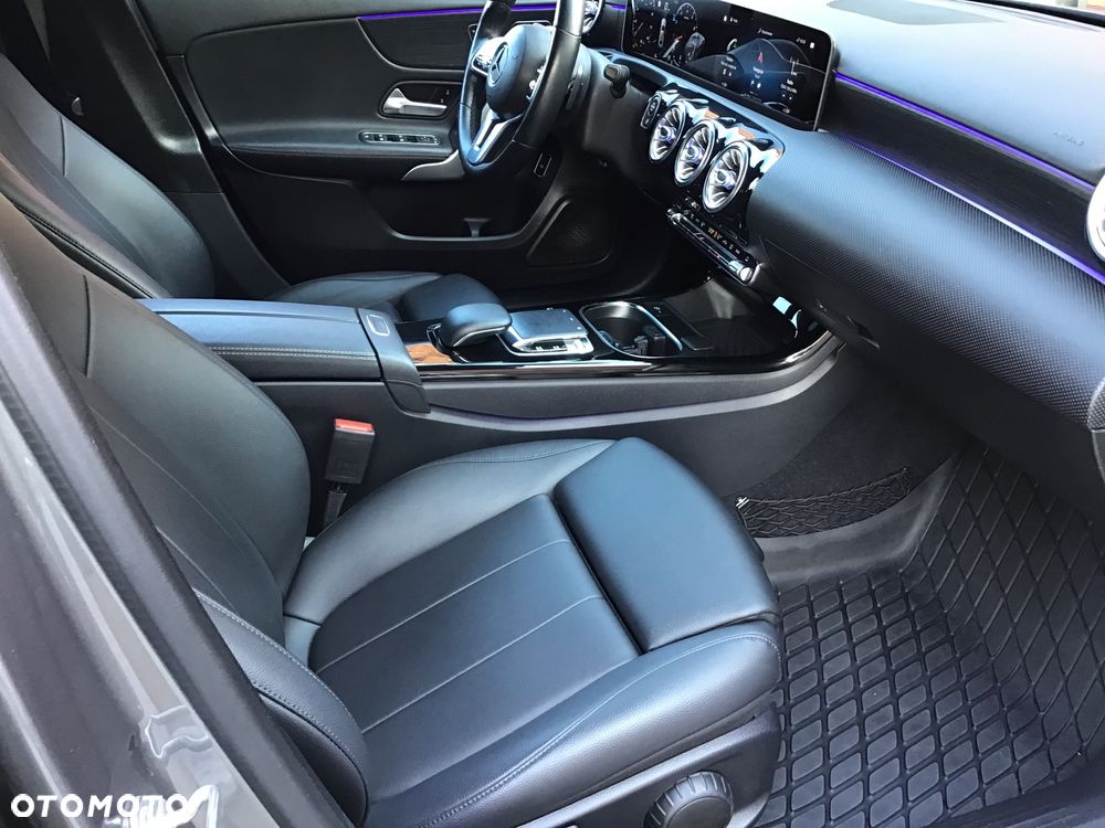 Mercedes-Benz Klasa A 220 4Matic 7G-DCT Progressive - 21